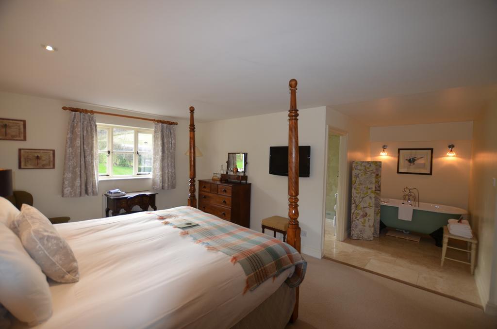 The Bell At Skenfrith Hotel Exterior foto
